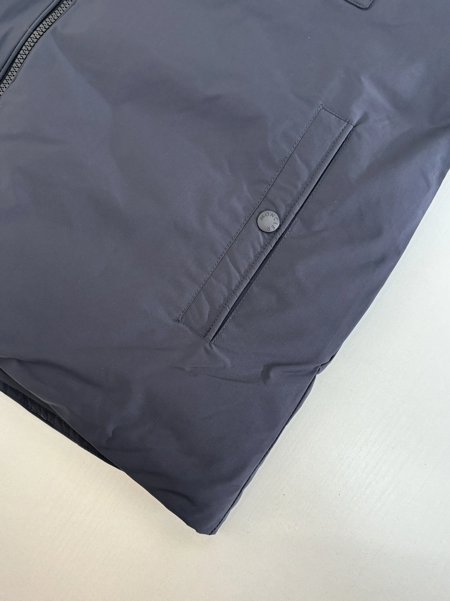 wg.luxury-- 7o9385r Down jacket item:E-F363I0619